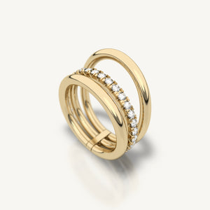 Trio ring from Inacio made from 18k recycled yellow gold and lab grown diamonds